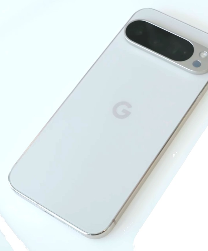 Pixel 9 · GrapheneOS Build